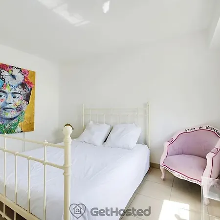Appartamento Eiffel Tower View - Charming Artist Flat - Gethosted *